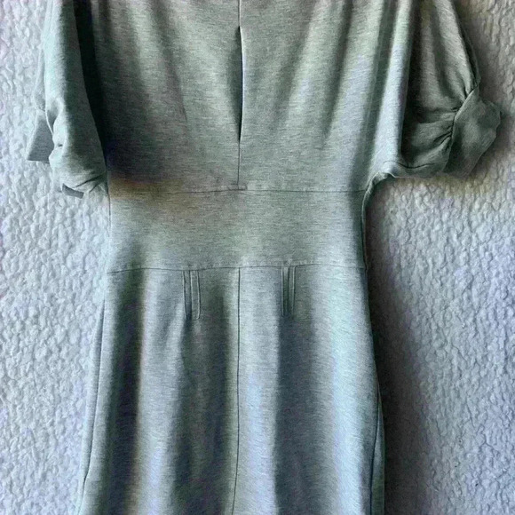 French  Connection | Grey short sleeve cotton mini dress with zippers size 6 - Picture 4 of 4